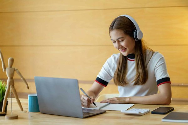 Doubles cursus en santé : comment gérer vos études ?